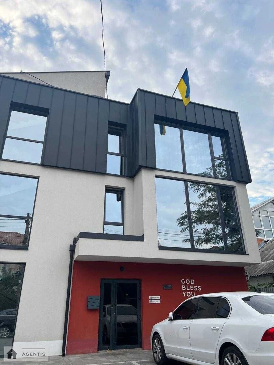 Здам квартиру 1 кімната, 23 m², 3 пов./3 поверхи. Карпатська, Київ. 