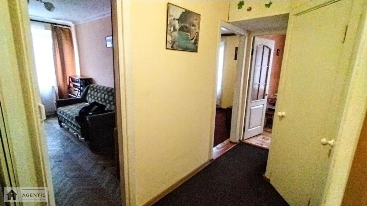 Apartment for rent 2 rooms, 45 m², 5th fl./9 floors. 49, Oleksiya Tykhoho vul. Vyborzka, Kyiv. 