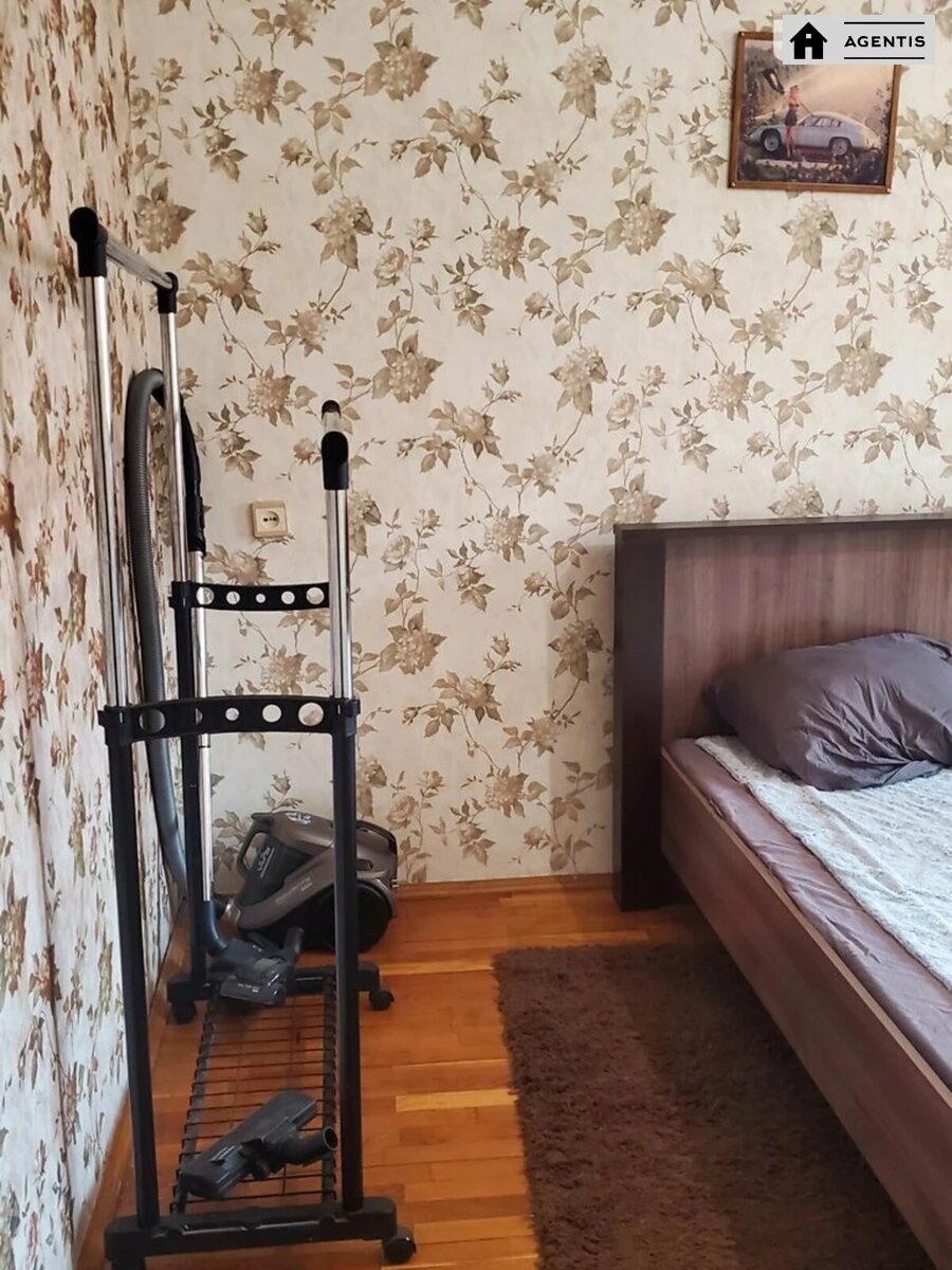 Здам квартиру 2 кімнати, 60 m², 6 пов./10 поверхів. 38, Рональда Рейгана вул. (Теодора Драйзера), Київ. 