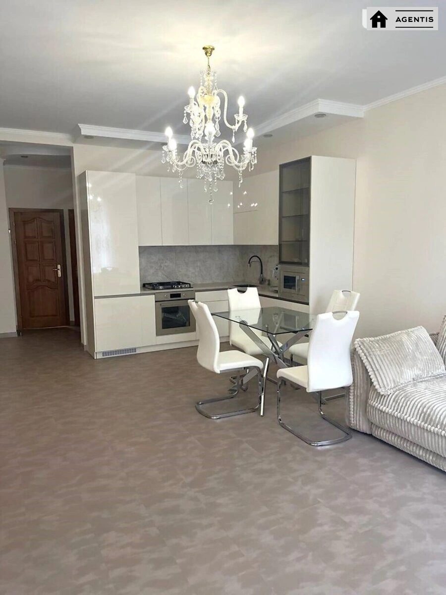 Apartment for rent 2 rooms, 65 m², 3rd fl./3 floors. 22, Kostyantynivska 22, Kyiv. 