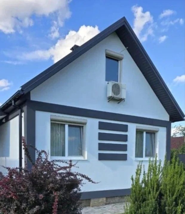 House for sale 2 rooms, 100 m², 2 floors. Pivdenna, Rozhny. 