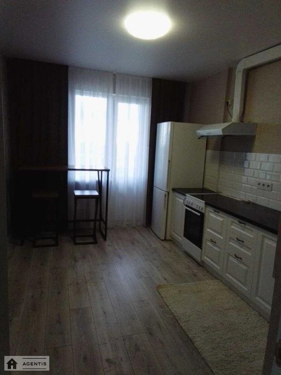 Здам квартиру 2 кімнати, 74 m², 21 пов./33 поверхи. 19, Харківське 19, Київ. 