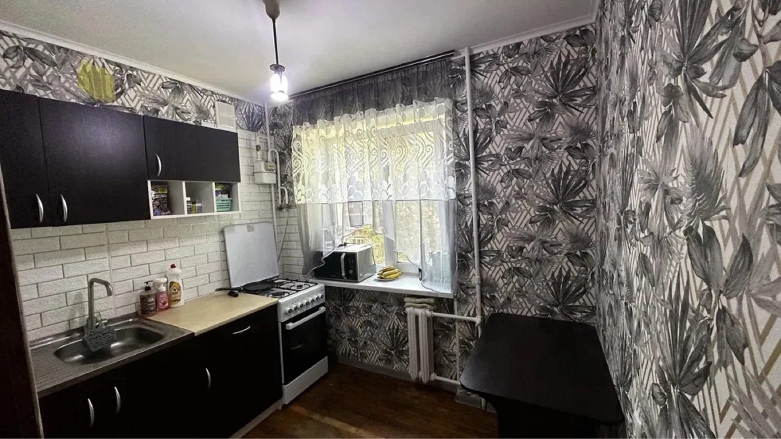 Продаж квартири 2 кімнати, 43 m², 4 пов./5 поверхів. 18, Ивана и Юрия Лип ул. (Гайдара), Одеса. 