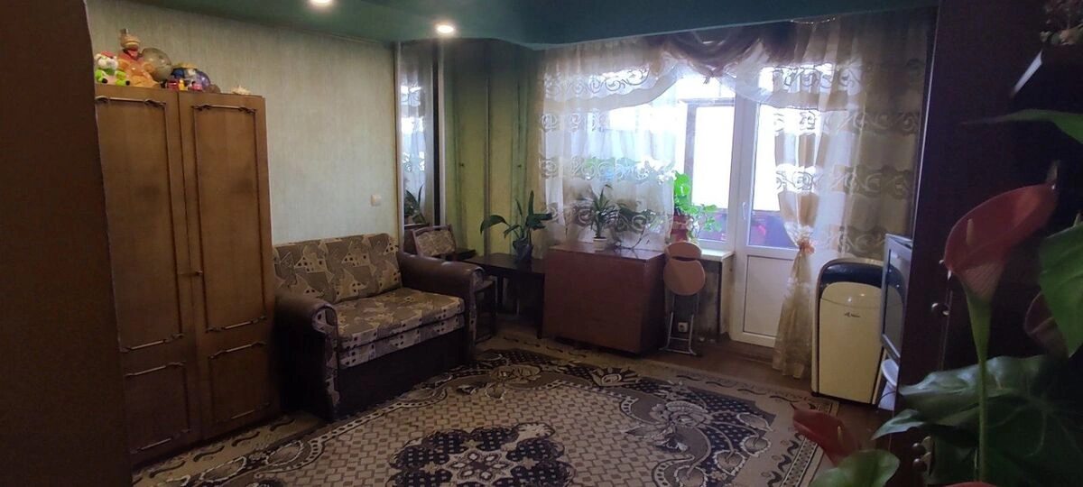 Apartments for sale 1 room, 36 m², 5th fl./9 floors. Фортечний (кіровський), Kropyvnytskyy. 