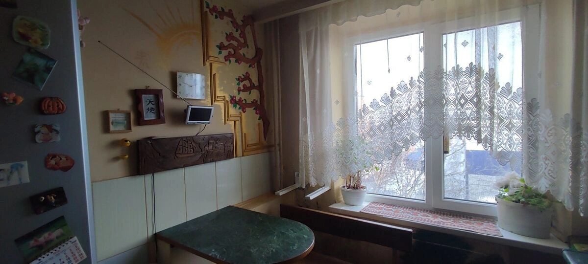 Apartments for sale 1 room, 36 m², 5th fl./9 floors. Фортечний (кіровський), Kropyvnytskyy. 