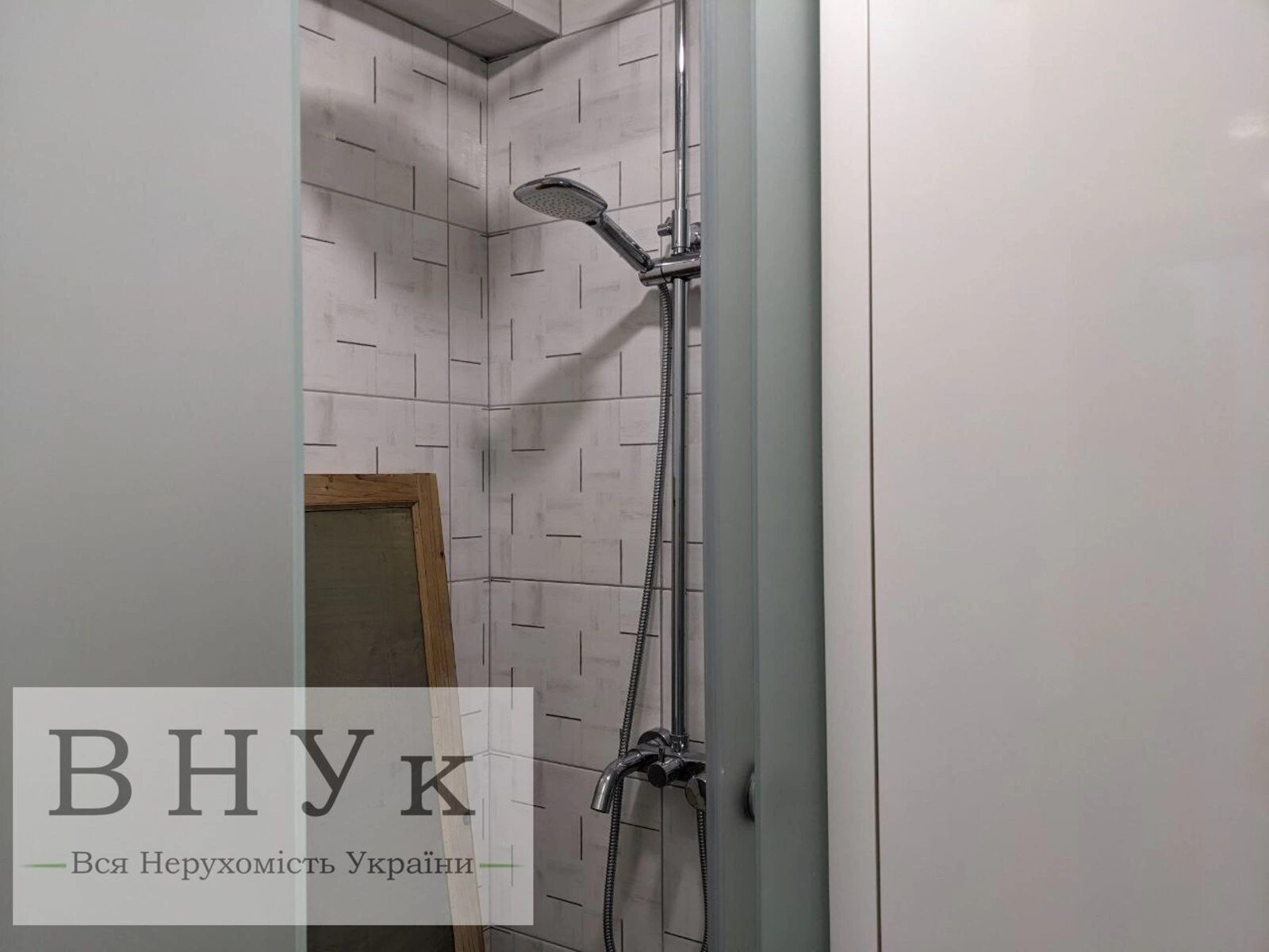 Продаж квартири 2 кімнати, 67 m², 3 пов./4 поверхи. Пирогова вул., Тернопіль. 