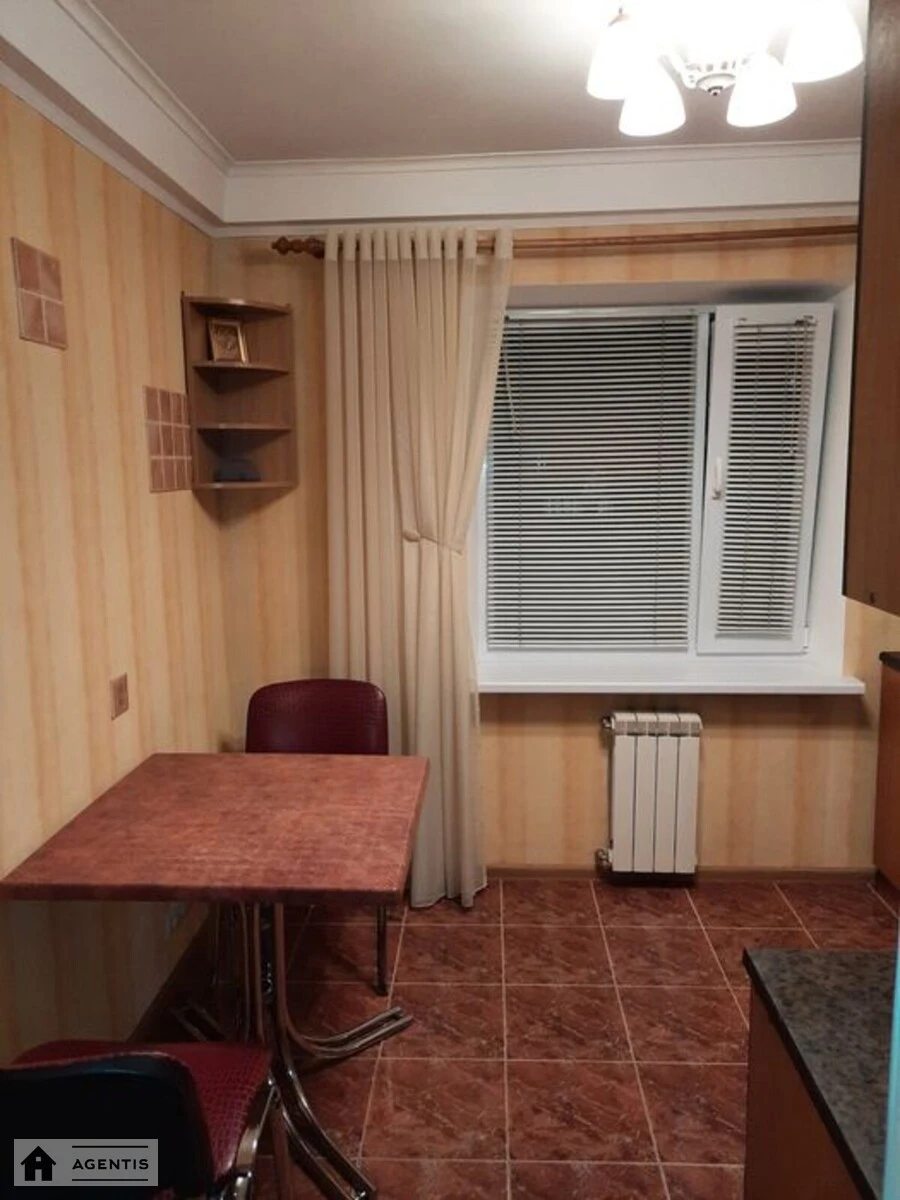 Здам квартиру 1 кімната, 36 m², 7 пов./9 поверхів. 30, Світлицького 30, Київ. 