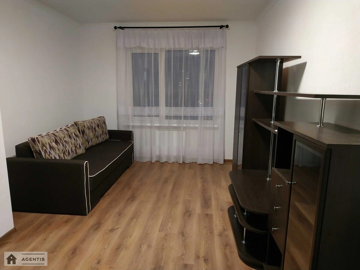 Сдам квартиру 1 комната, 38 m², 17 эт./25 этажей. 16, Бориса Гмирі вул., Киев. 