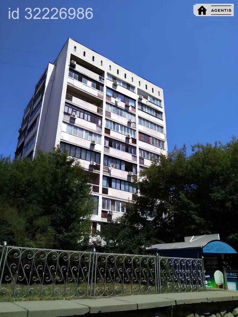 Apartment for rent 2 rooms, 84 m², 9th fl./10 floors. 44, Sichovyh Strliltsiv 44, Kyiv. 