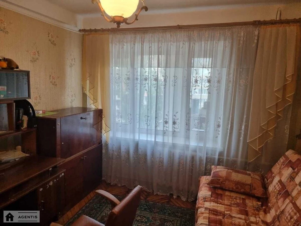 Сдам квартиру 2 комнаты, 52 m², 6 эт./9 этажей. Леси Украинки, Киев. 