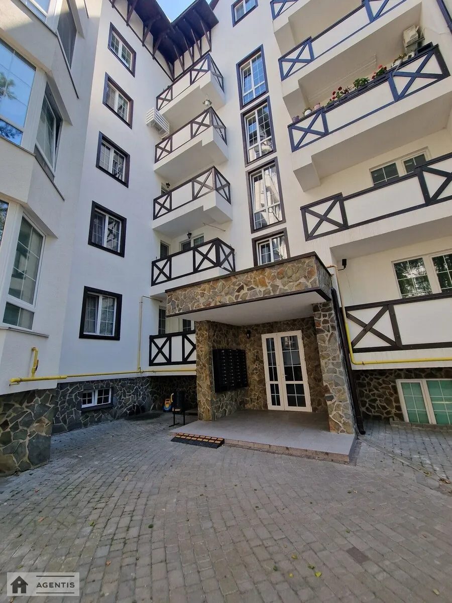 Apartment for rent 1 room, 45 m², 3rd fl./5 floors. Prydorozhna , Zazyme. 