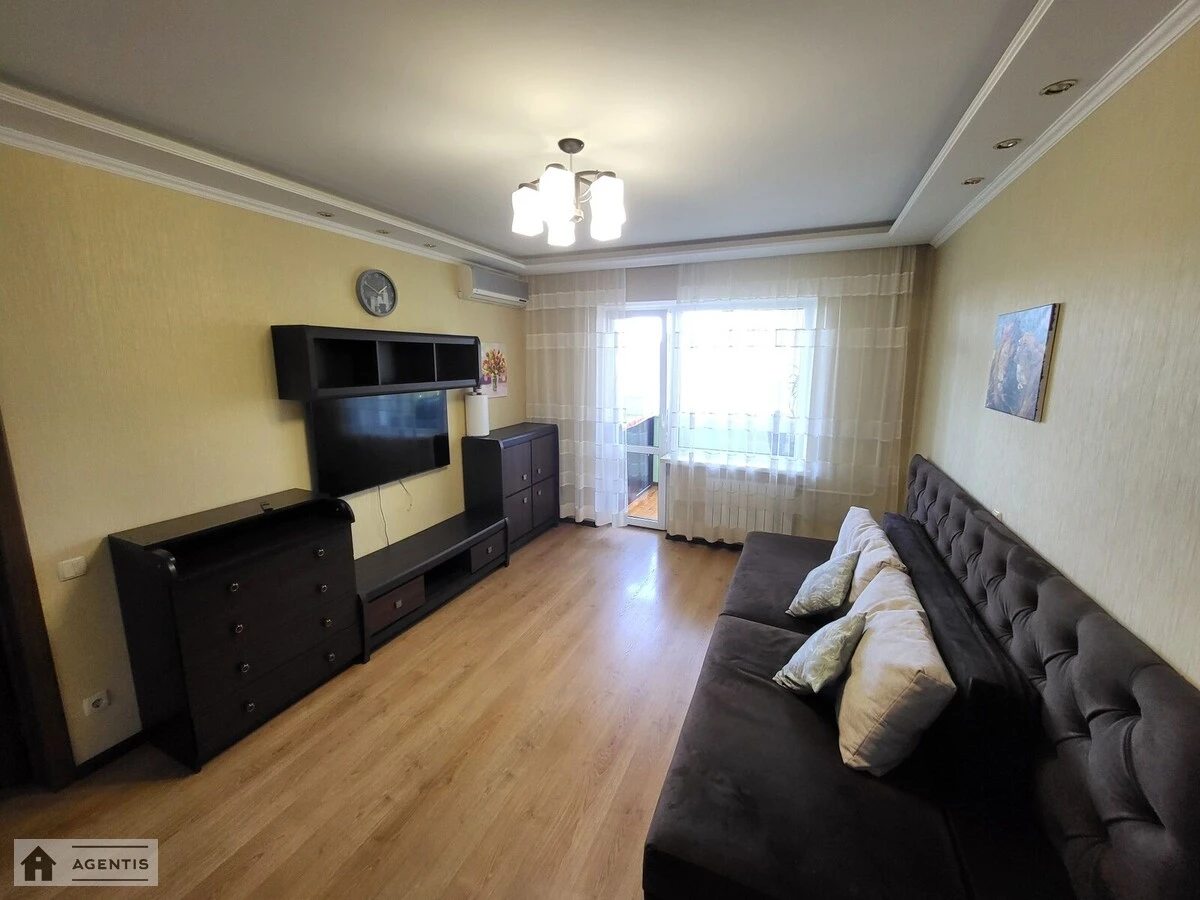 Apartment for rent 1 room, 43 m², 7th fl./16 floors. 13, Akademika Palladina prosp., Kyiv. 