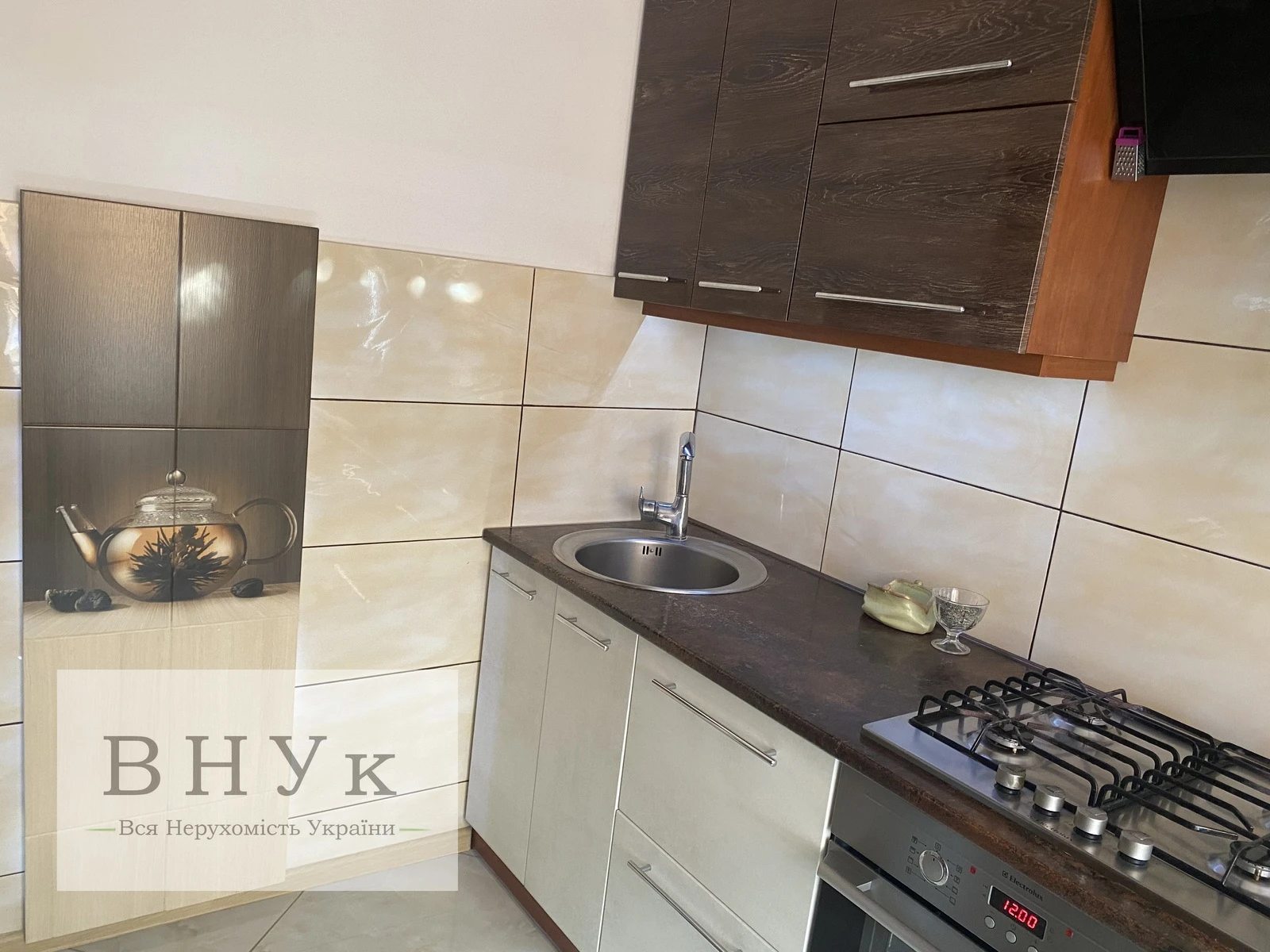 Продаж квартири 2 кімнати, 50 m², 9 пов./9 поверхів. Бойчуків Братів вул., Тернопіль. 