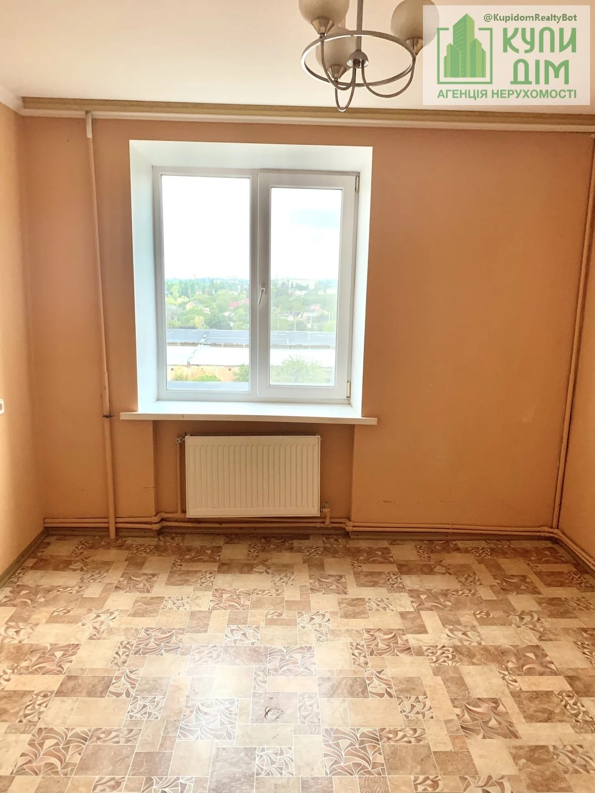 Продаж квартири 1 кімната, 61 m², 8 пов./9 поверхів. 7, Маланюка , Кропивницький. 