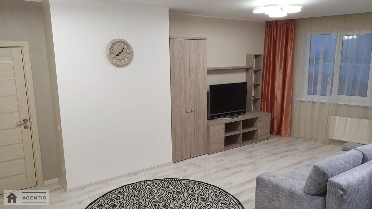 Сдам квартиру 2 комнаты, 64 m², 10 эт./26 этажей. Оболонский, Киев. 