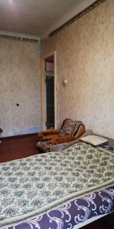 Продаж квартири. 3 rooms, 65 m², 1st floor/4 floors. 32, Орловская, Дніпро. 