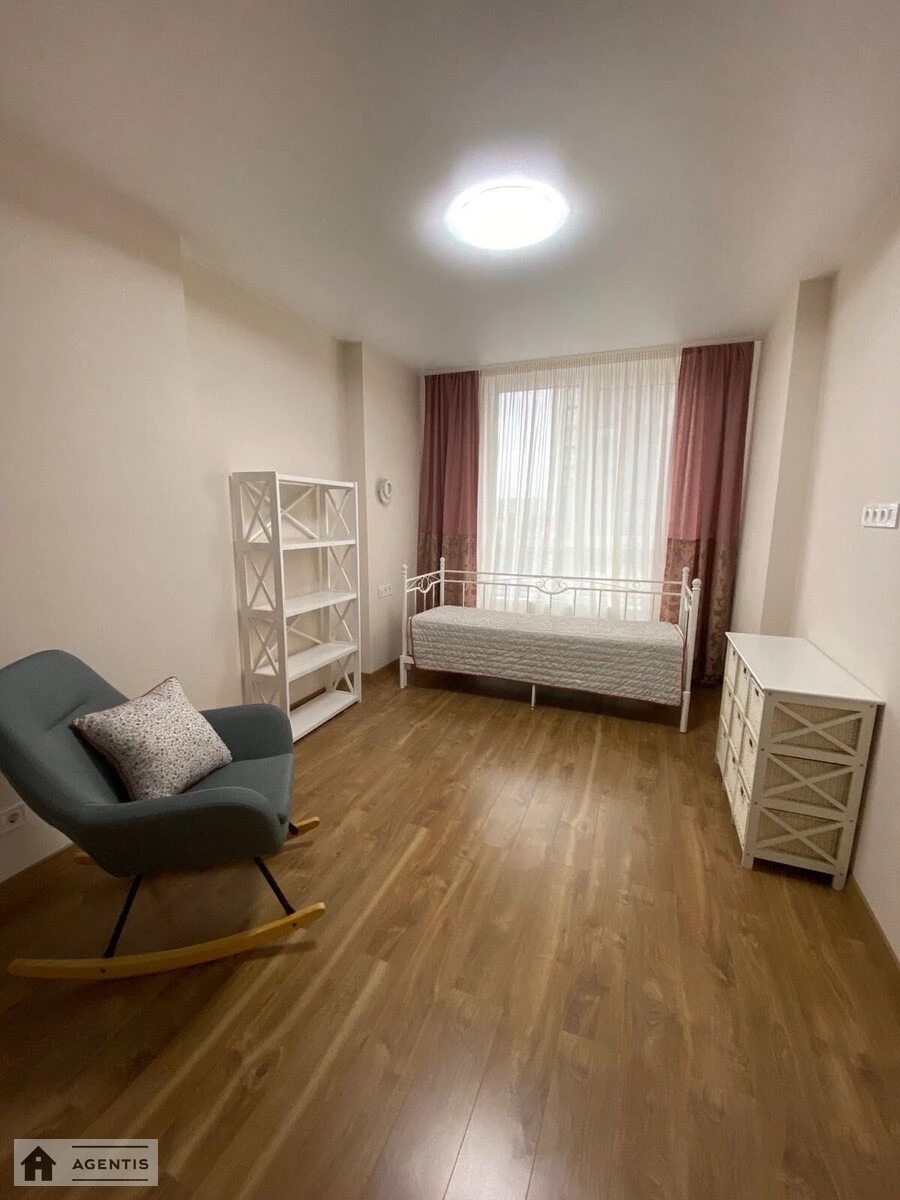 Apartment for rent 2 rooms, 74 m², 3rd fl./26 floors. Dniprovs'ka embankment, Kyiv. 