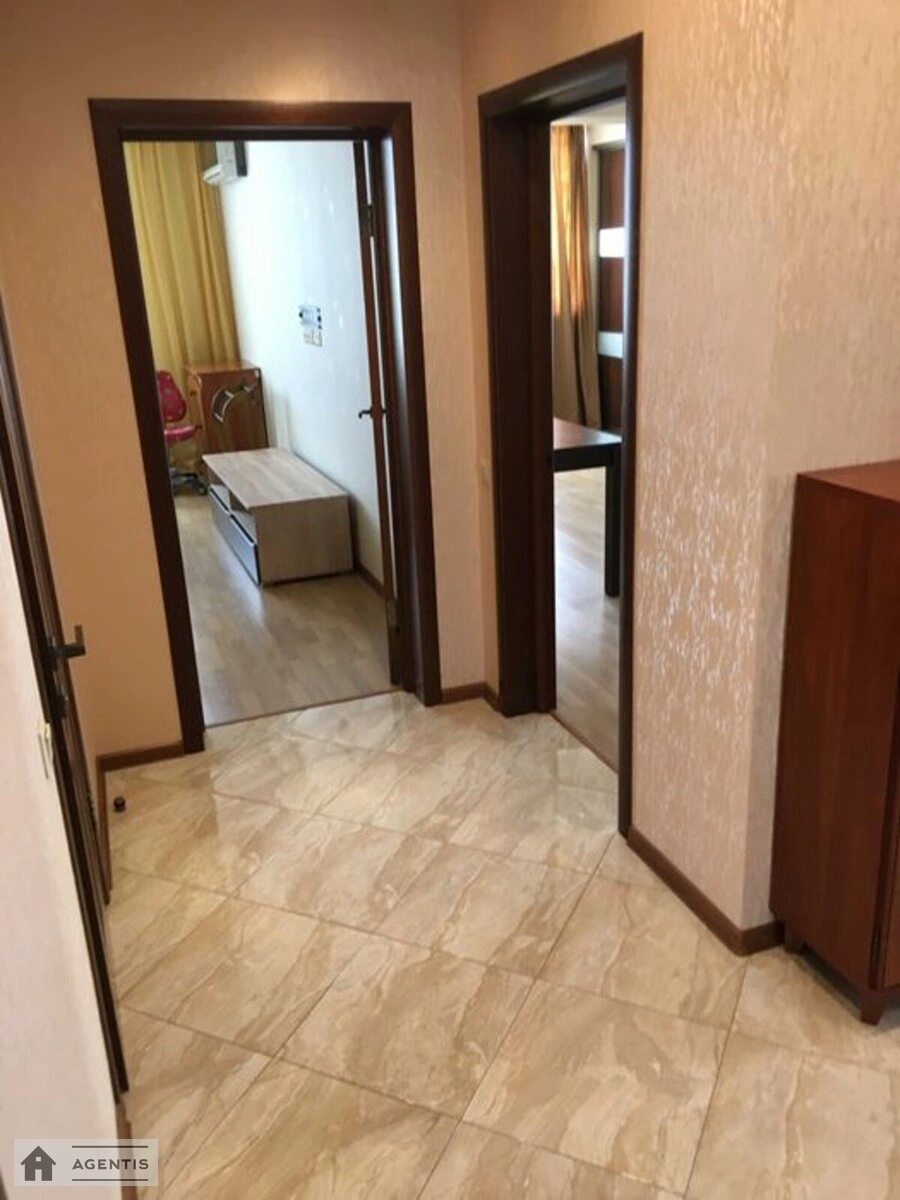 Здам квартиру 2 кімнати, 92 m², 14 пов./25 поверхів. 4, Валерія Лобановського просп. (Червонозоряний), Київ. 