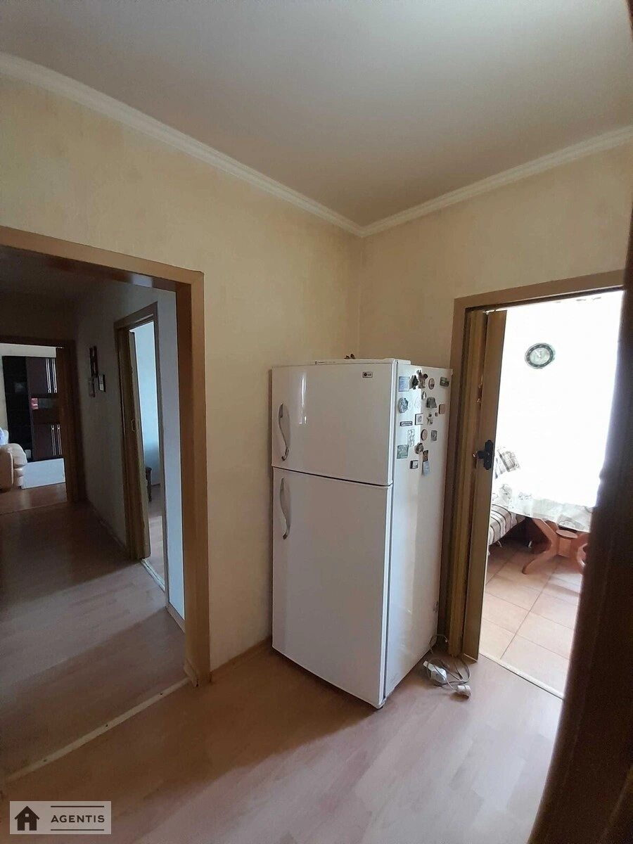 Здам квартиру 2 кімнати, 54 m², 9 пов./16 поверхів. 16, Срібнокільська 16, Київ. 