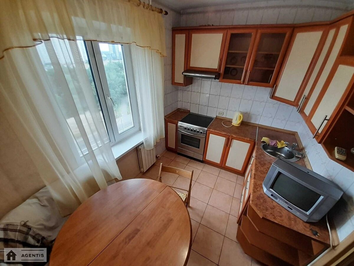 Здам квартиру 2 кімнати, 54 m², 9 пов./16 поверхів. 16, Срібнокільська 16, Київ. 