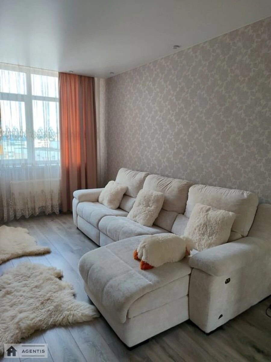 Apartment for rent 2 rooms, 70 m², 24th fl./25 floors. Darnytskyy rayon, Kyiv. 