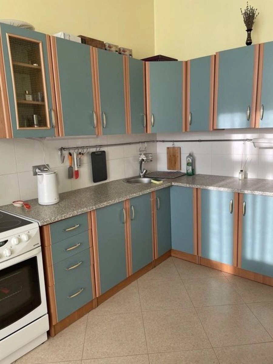 Здам квартиру 1 кімната, 65 m², 3 пов./12 поверхів. 7, Святослава Хороброго вул. (Народного ополчення), Київ. 