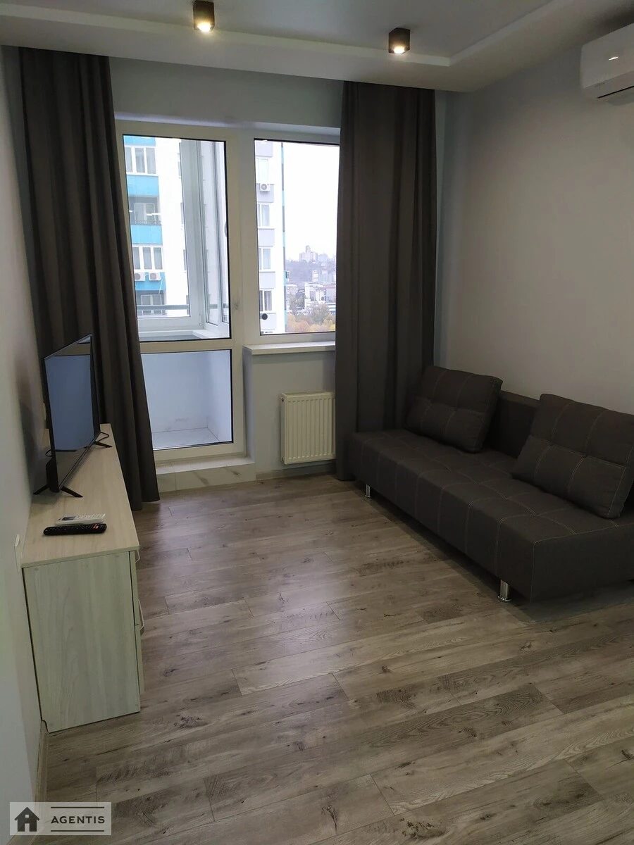 Сдам квартиру 1 комната, 50 m², 16 эт./26 этажей. Оболонский, Киев. 