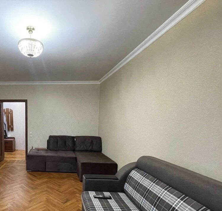 Здам квартиру 1 кімната, 42 m², 6 пов./9 поверхів. 6, Тростянецька 6, Київ. 