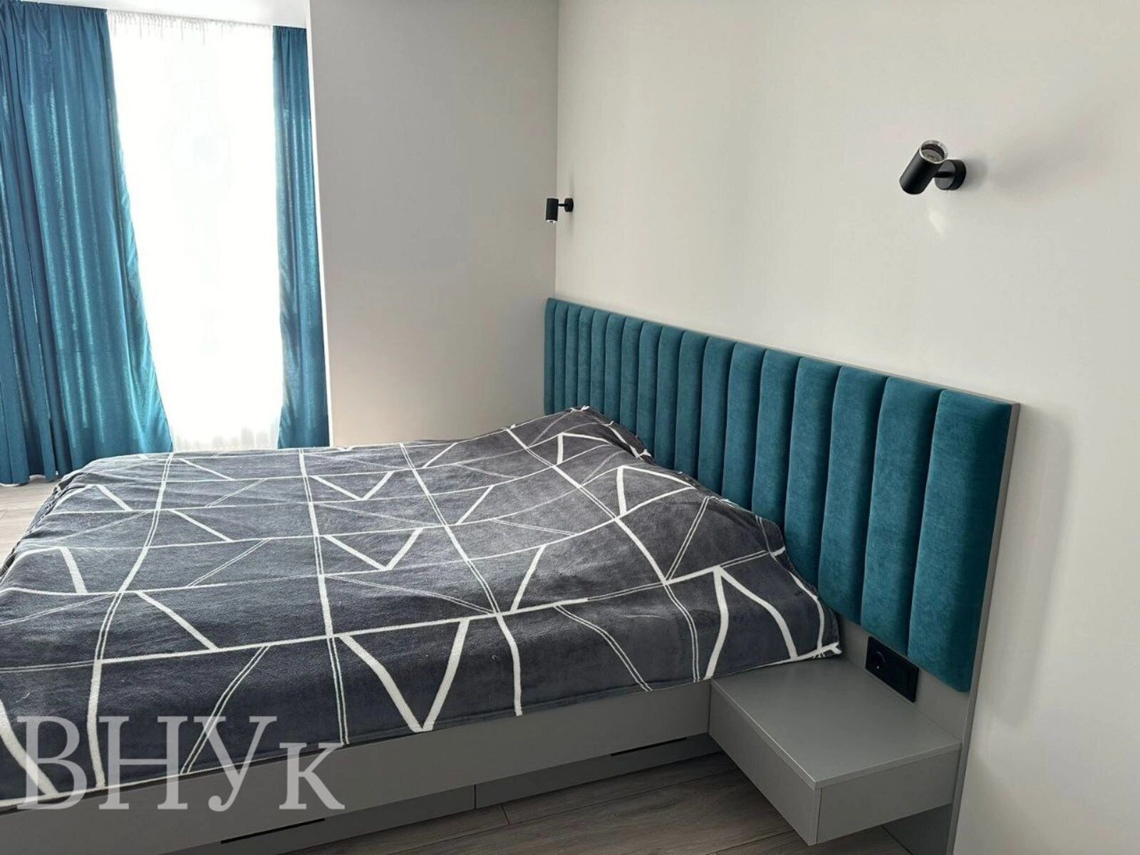 Продаж квартири 2 кімнати, 71 m², 9 пов./10 поверхів. Заміська , Тернопіль. 