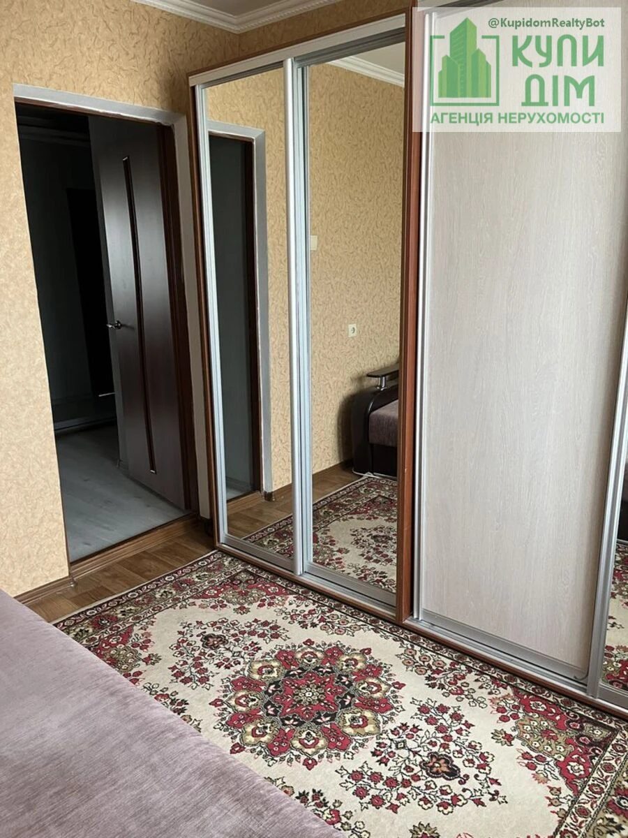 Продаж квартири 3 кімнати, 66 m², 9 пов./9 поверхів. Фортечний (кіровський), Кропивницький. 