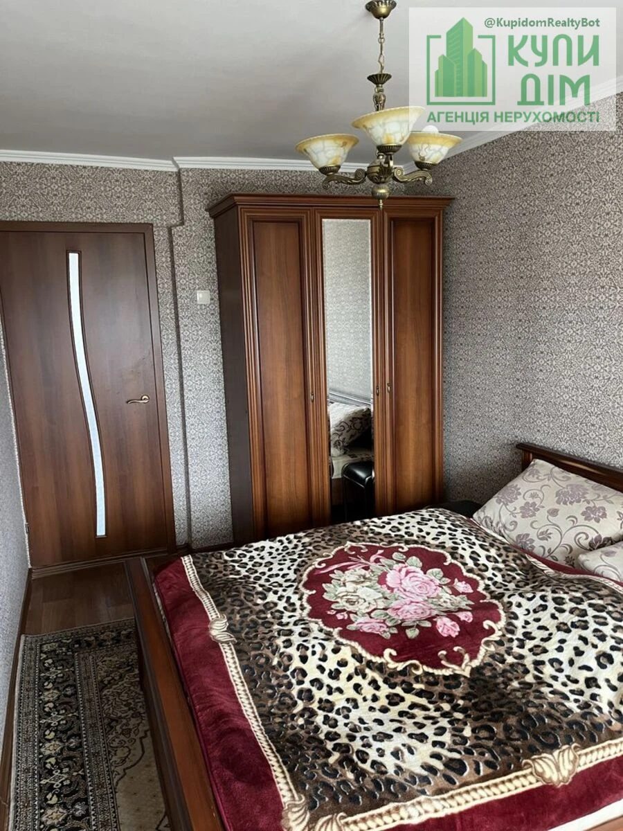 Продаж квартири 3 кімнати, 66 m², 9 пов./9 поверхів. Фортечний (кіровський), Кропивницький. 