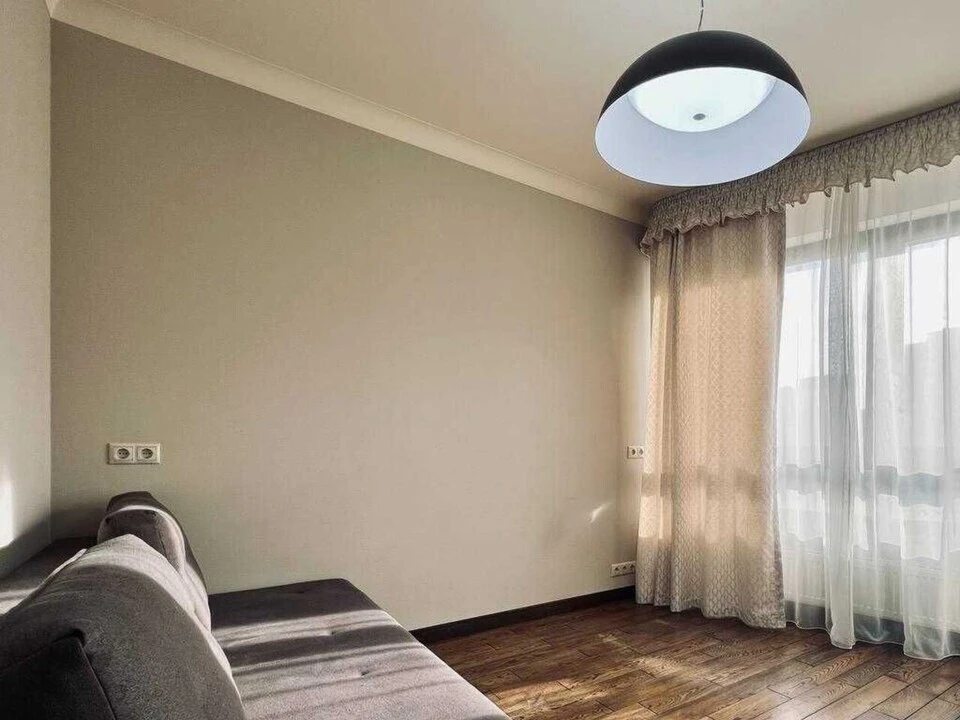 Apartment for rent 3 rooms, 65 m², 5th fl./23 floors. Golosiyivskiy, Kyiv. 