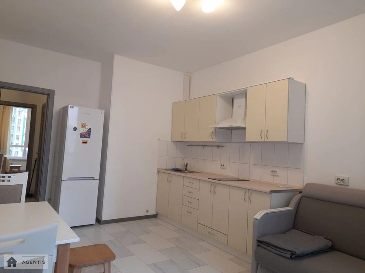 Сдам квартиру 1 комната, 42 m², 6 эт./25 этажей. 62, Каховская 62, Киев. 