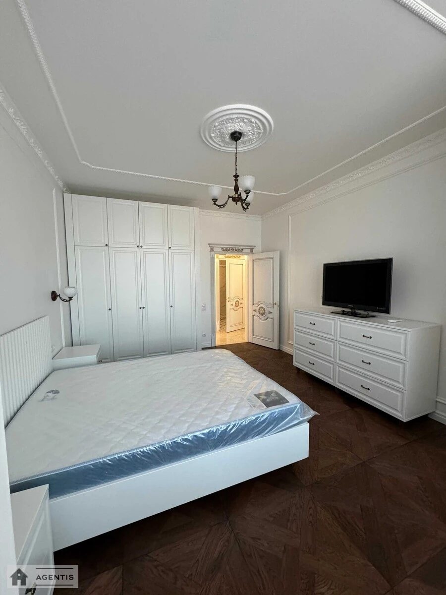 Apartment for rent 3 rooms, 136 m², 20th fl./31 floors. Lesi Ukrayinky, Kyiv. 