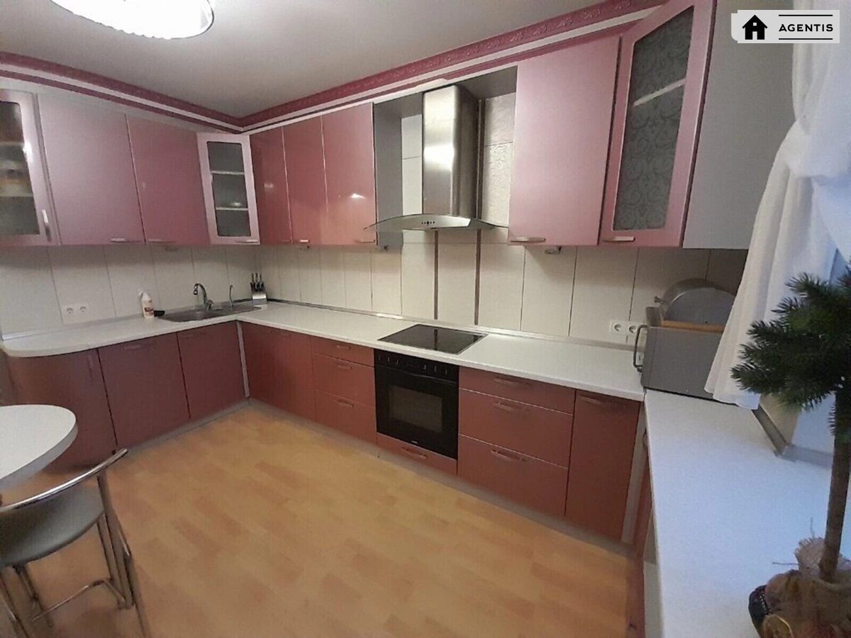 Сдам квартиру 3 комнаты, 103 m², 11 эт./14 этажей. 9, Бориса Гмирі вул., Киев. 