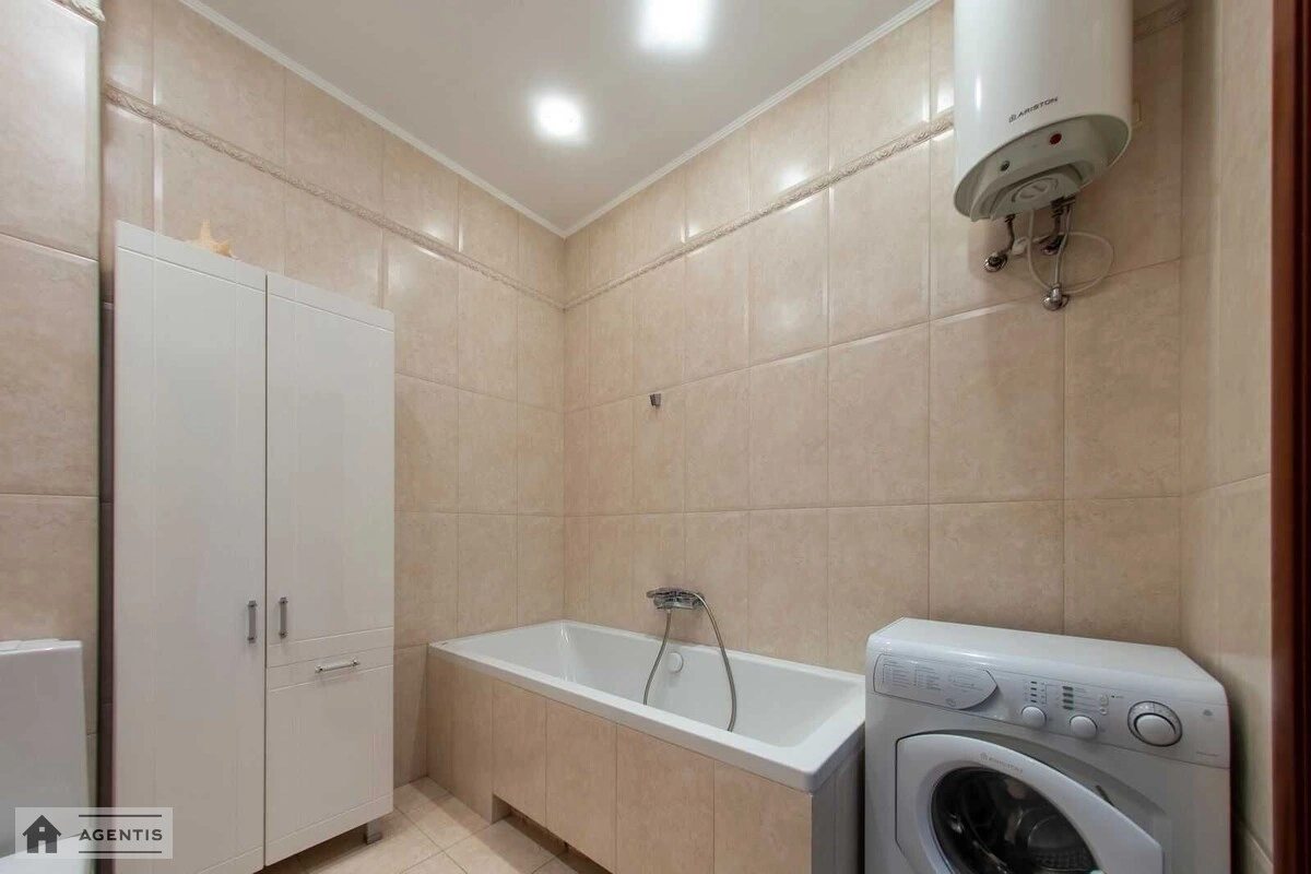 Сдам квартиру 3 комнаты, 90 m², 6 эт./24 этажа. 3, Кудрявский 3, Киев. 