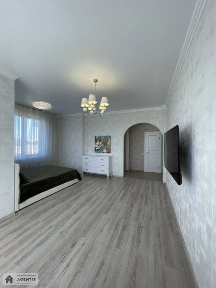 Apartment for rent 1 room, 45 m², 12th fl./25 floors. 26, Beresteyskyy prosp. Peremohy, Kyiv. 