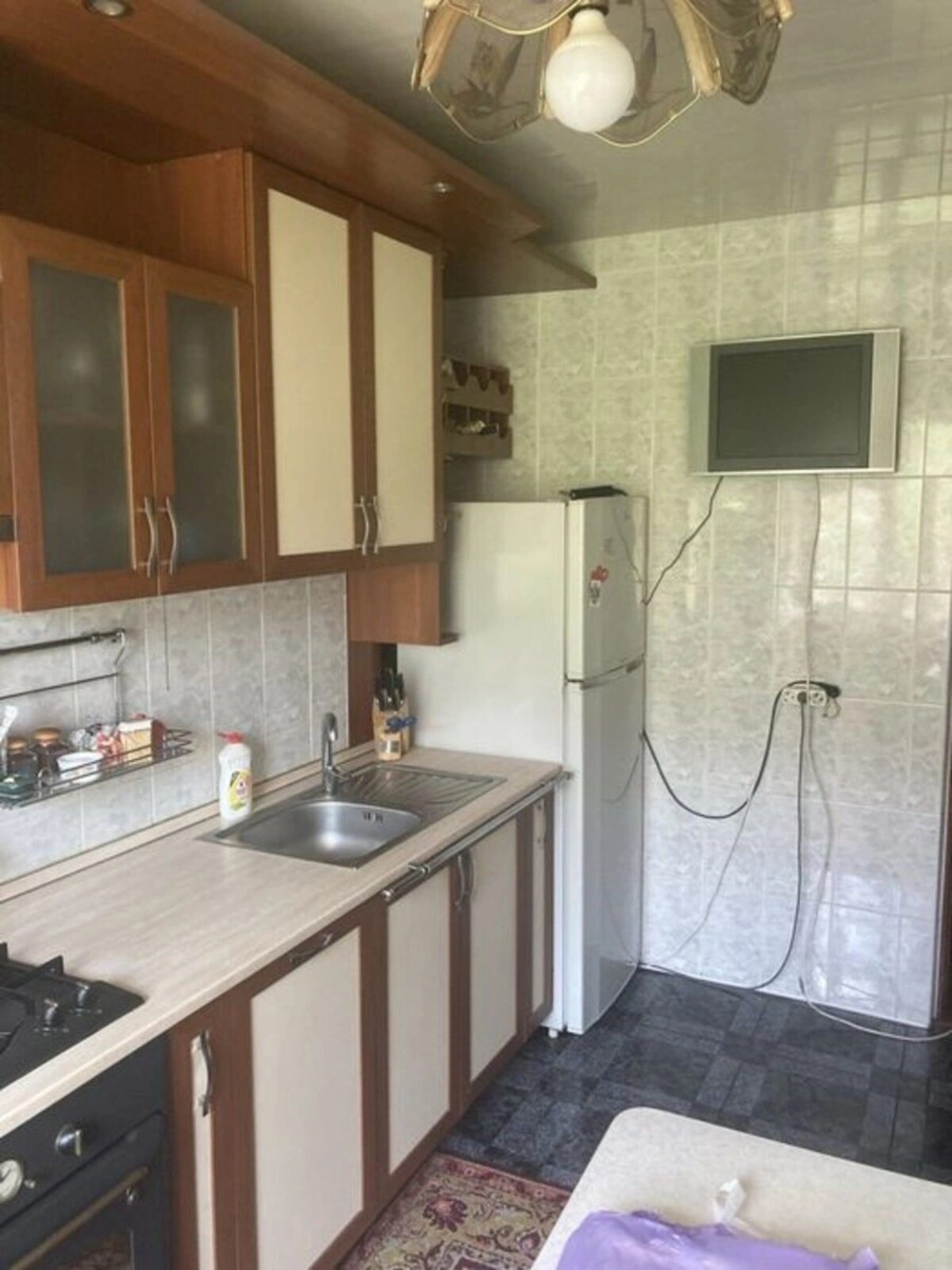 Продам 3 кімнатну квартиру на Попова