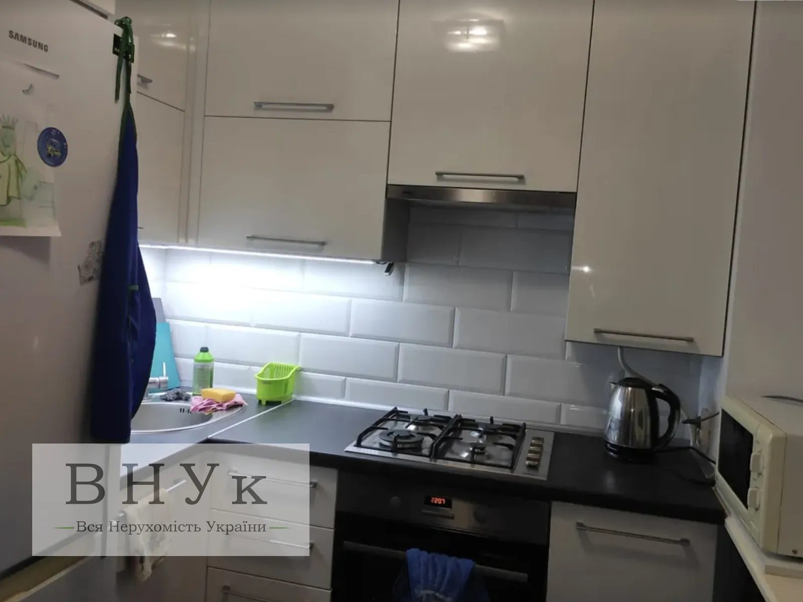 Продаж квартири 2 кімнати, 45 m², 5 пов./5 поверхів. 1, Кривоноса М. вул., Тернопіль. 