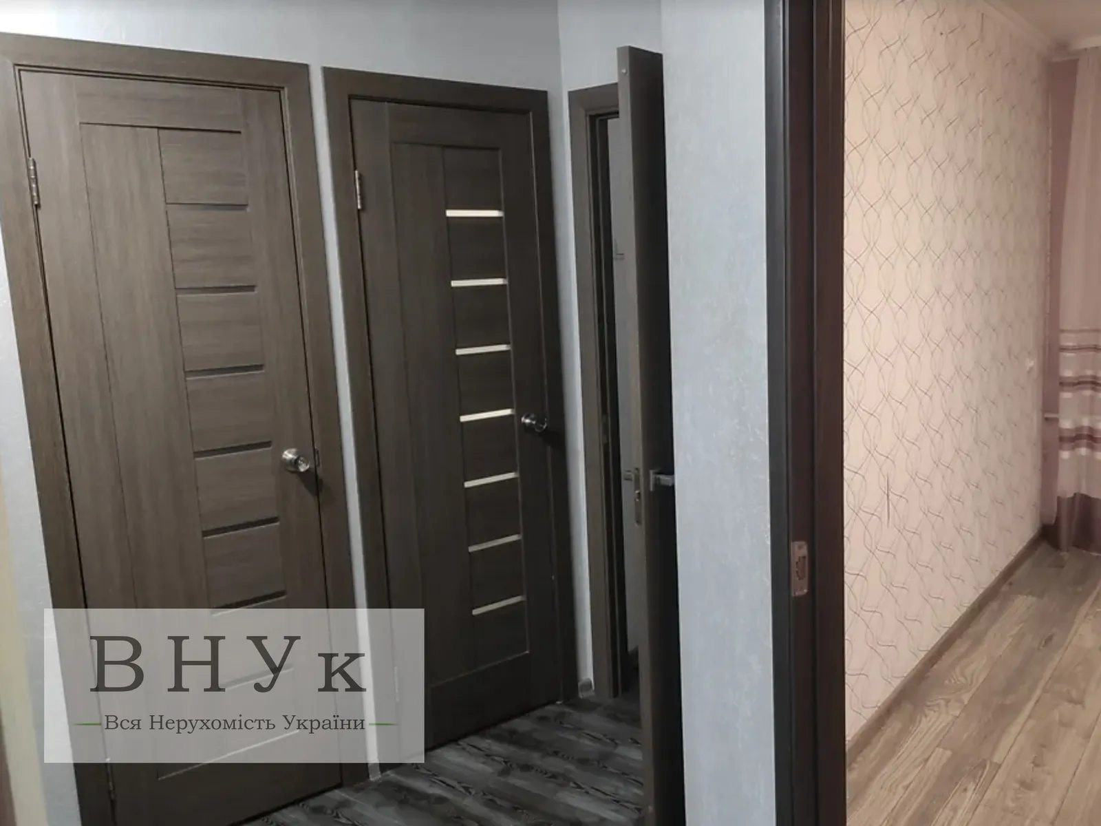 Продаж квартири 2 кімнати, 45 m², 5 пов./5 поверхів. 1, Кривоноса М. вул., Тернопіль. 