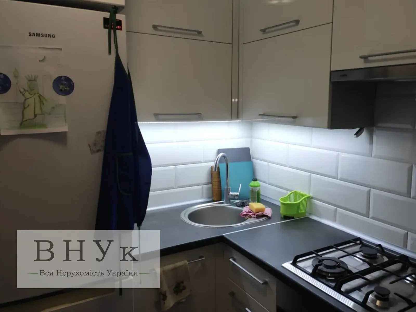 Продаж квартири 2 кімнати, 45 m², 5 пов./5 поверхів. 1, Кривоноса М. вул., Тернопіль. 