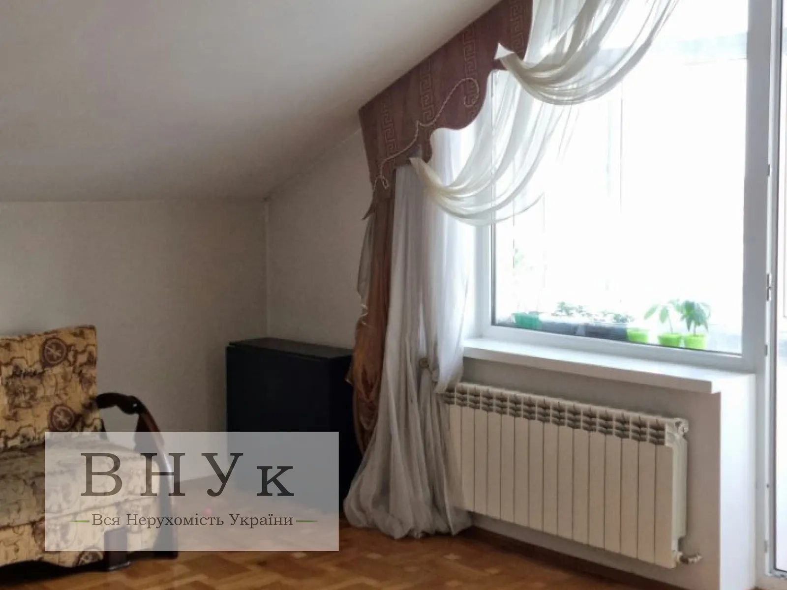 Apartments for sale 2 rooms, 65 m², 6th fl./6 floors. Konovaltsya YE. vul., Ternopil. 