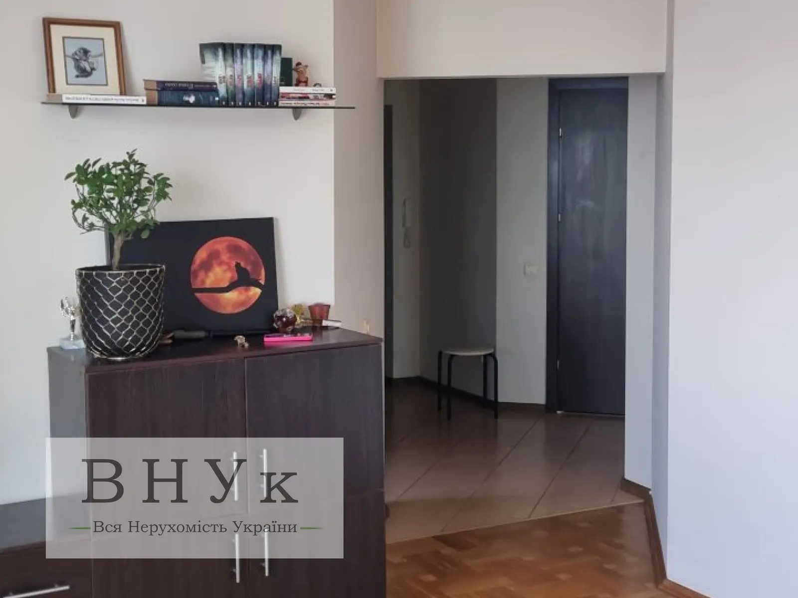 Продаж квартири 2 кімнати, 65 m², 6 пов./6 поверхів. Коновальця Є. вул., Тернопіль. 