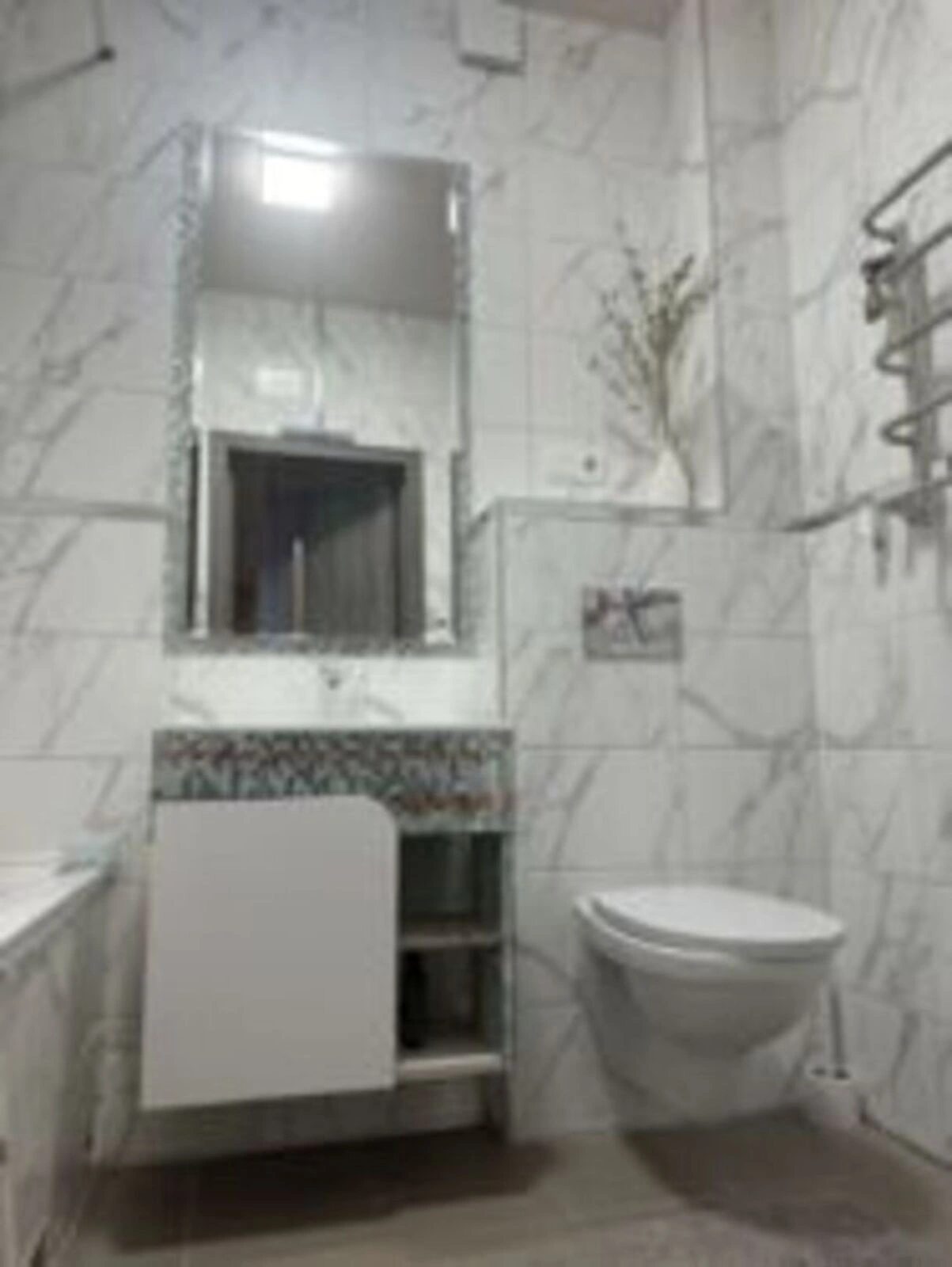 Apartments for sale 2 rooms, 57 m², 4th fl./9 floors. 2, Ivana Franka , Vyshneve. 