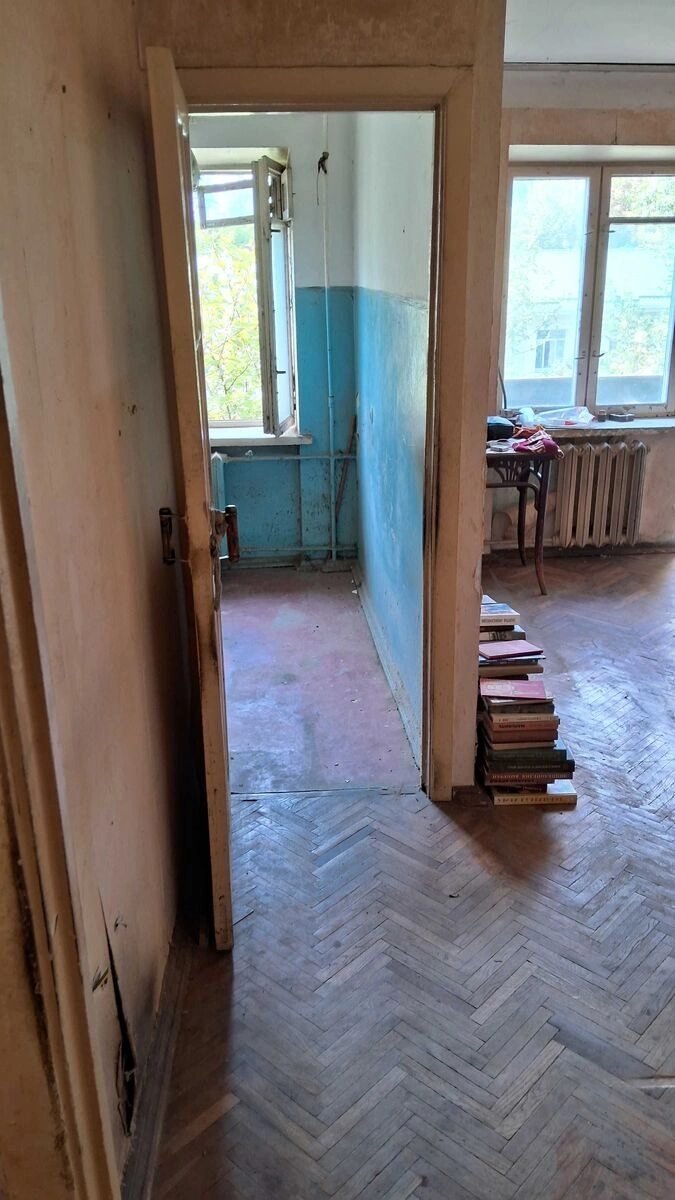 Продаж квартири 1 кімната, 28 m², 4 пов./5 поверхів. 35, Деміївська 35, Київ. 