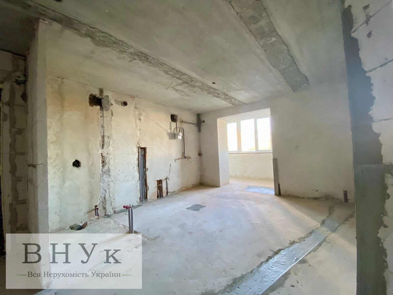 Продаж квартири 3 кімнати, 92 m², 1 пов./11 поверхів. 3, Будного С. , Тернопіль. 