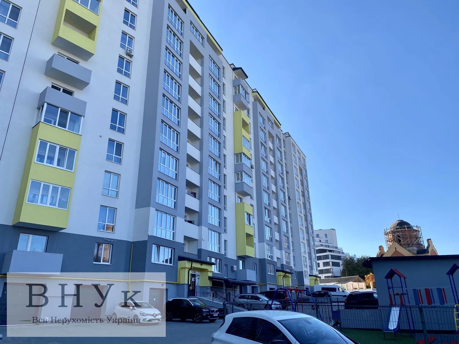 Продаж квартири 3 кімнати, 92 m², 1 пов./11 поверхів. 3, Будного С. , Тернопіль. 