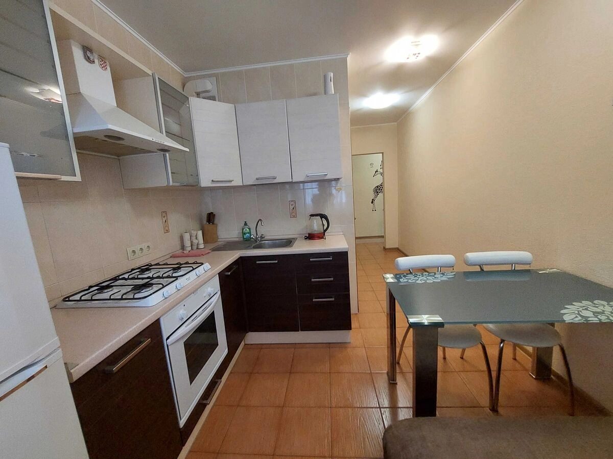 Здам квартиру 1 кімната, 45 m², 5 пов./9 поверхів. 21, Петра Григоренка просп., Київ. 