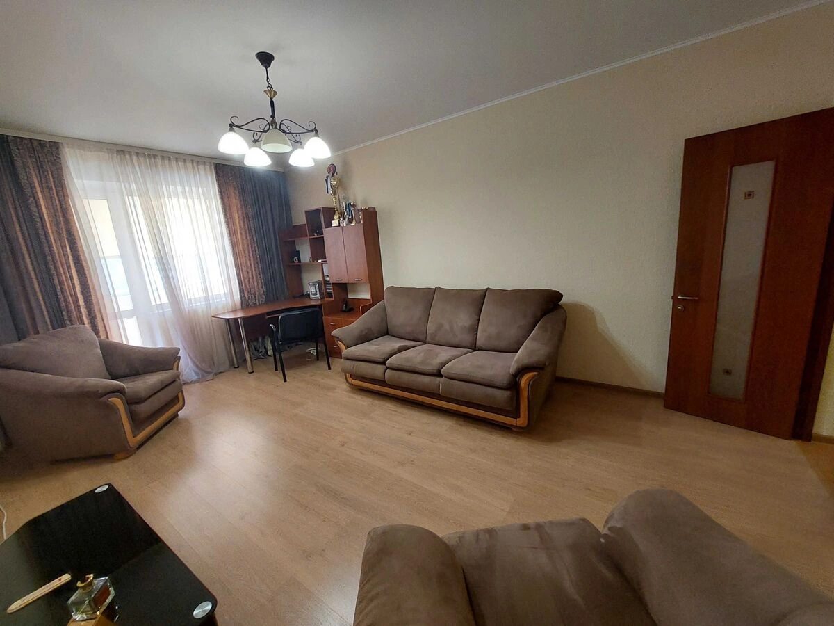 Здам квартиру 1 кімната, 45 m², 5 пов./9 поверхів. 21, Петра Григоренка просп., Київ. 