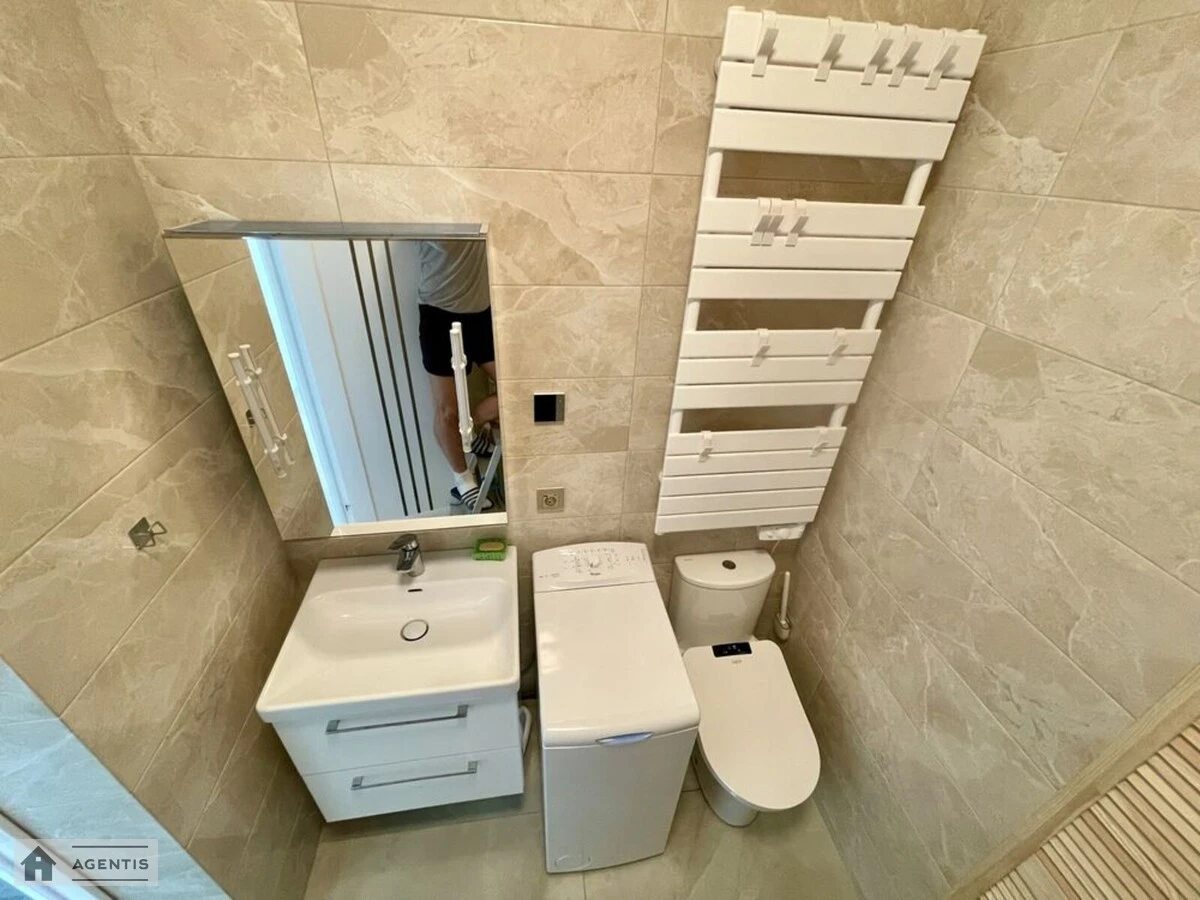 Здам квартиру 1 кімната, 37 m², 7 пов./7 поверхів. Ґарета Джонса вул. (Сімї Хохлових), Київ. 